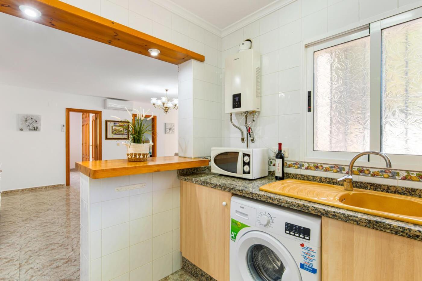 Villa Enzo - Plusholidays Moraira Bagian luar foto